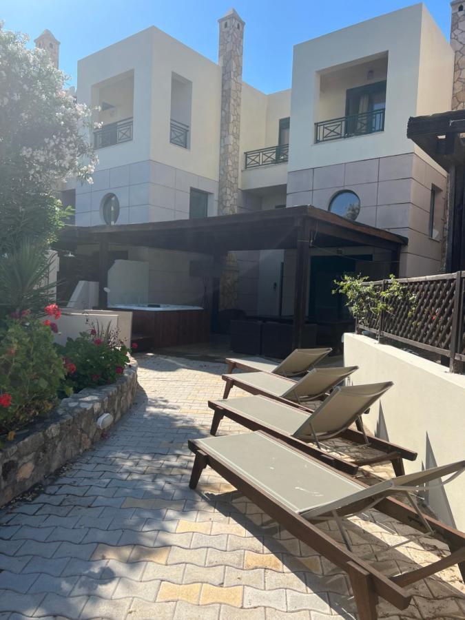 Athina Kiotari Exterior foto