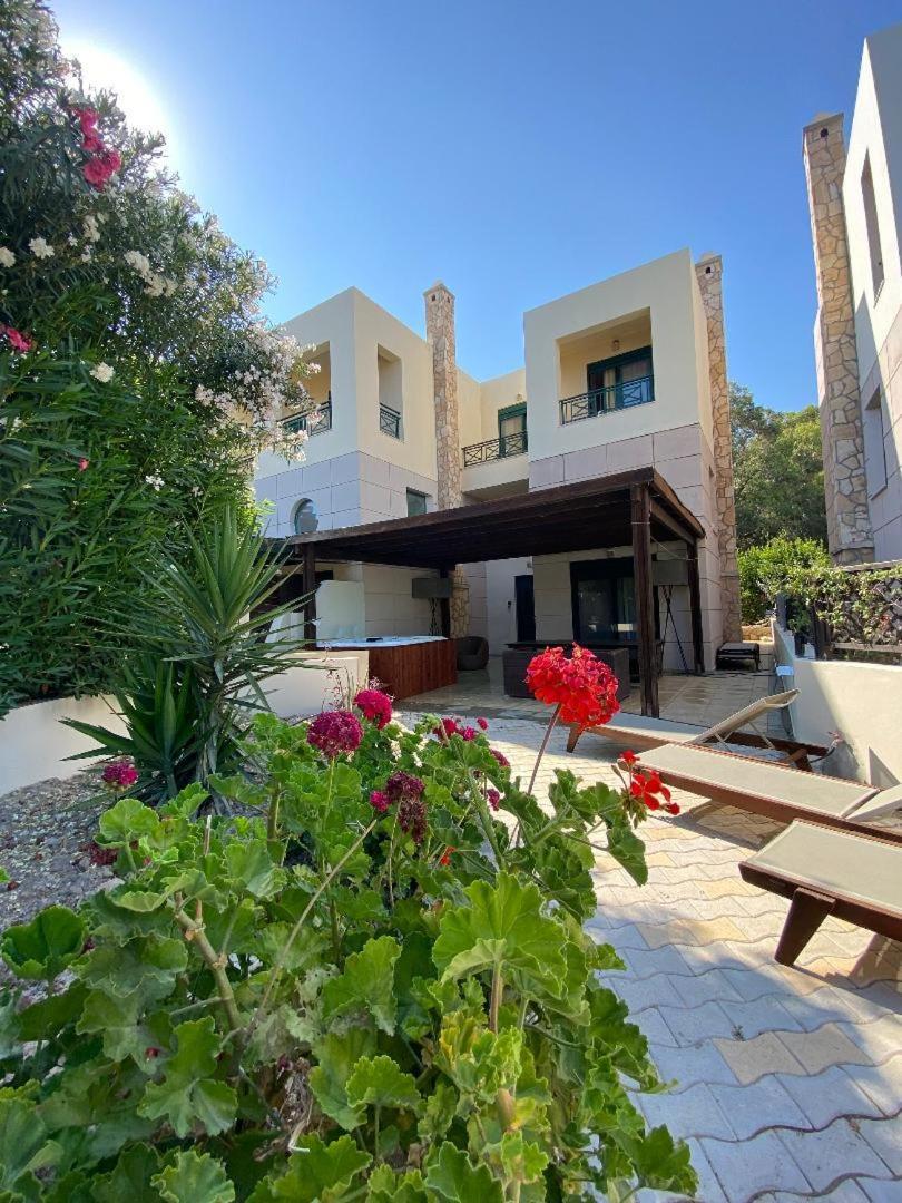 Athina Kiotari Exterior foto